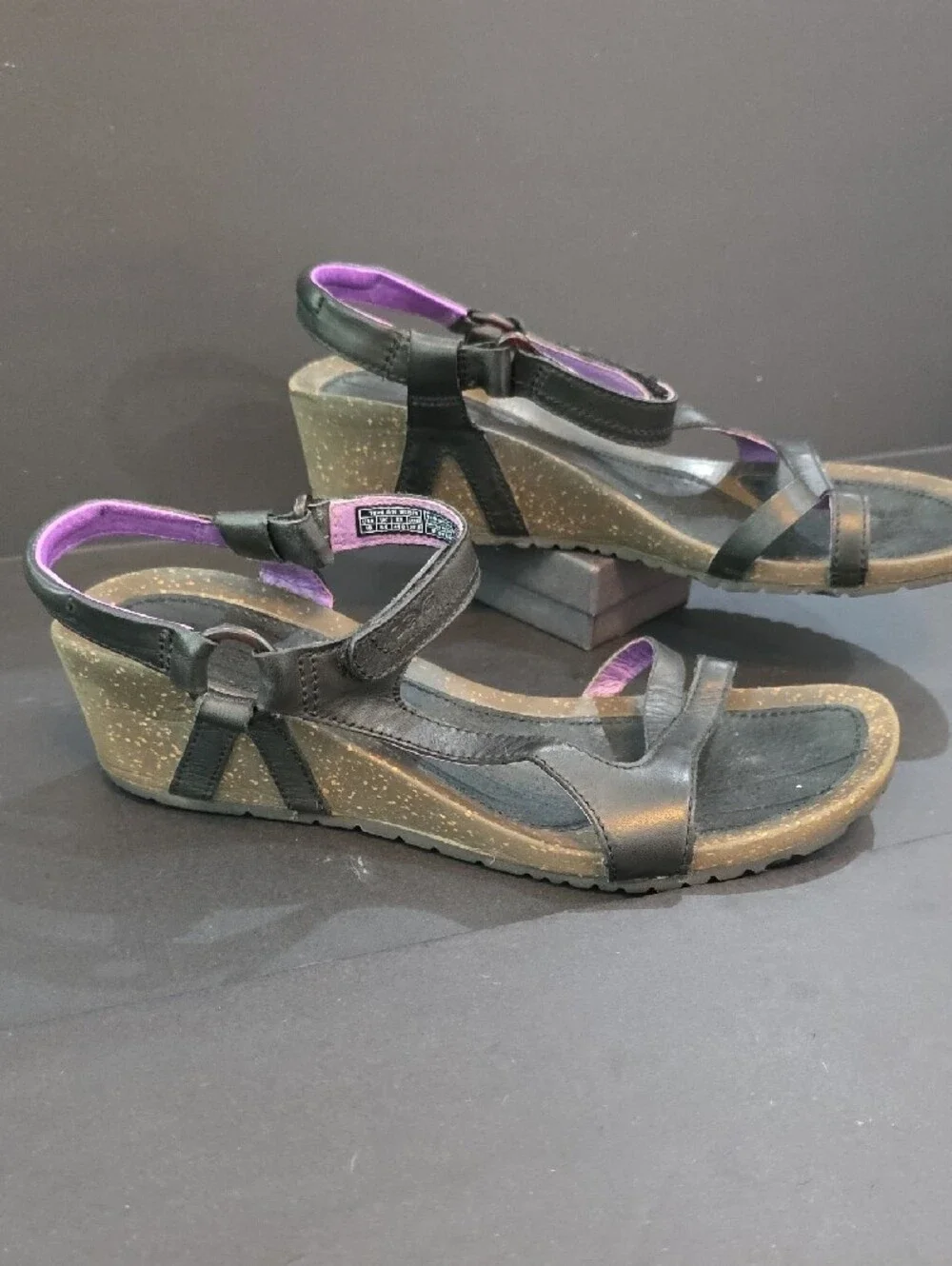 Teva Cabrillo Women's Black Wedge Sandals with Purple Lining Size 10